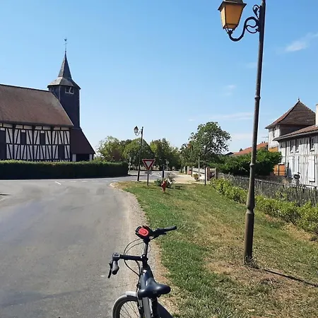 Chatrou Chatelraould-Saint-Louvent Exterior photo